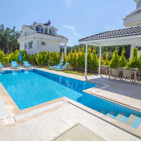 Villa Tarcin